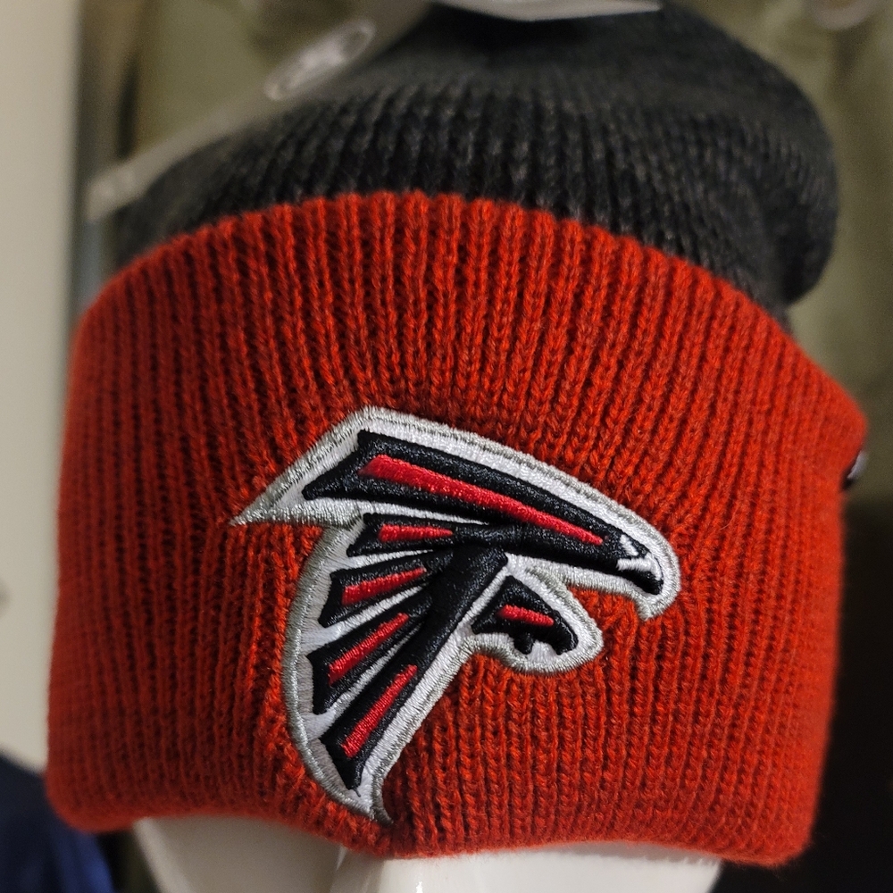 🔥SALE Atlanta Falcons - Red and Black Knits Beanie